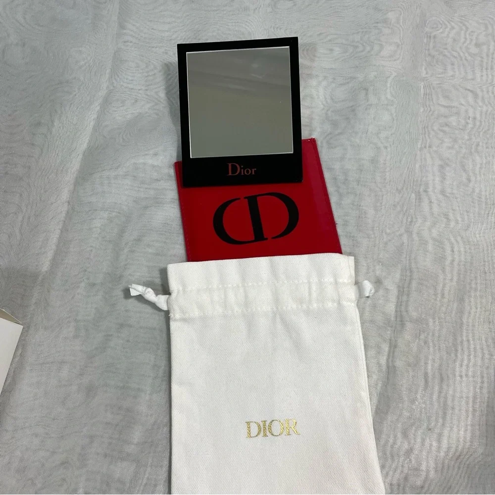 Dior Beaute Mirror with Red/Black Pouch and White CD bag - Limited edition, *NEW - Picture 3 of 4